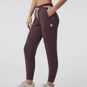 Vuori Performance Joggers